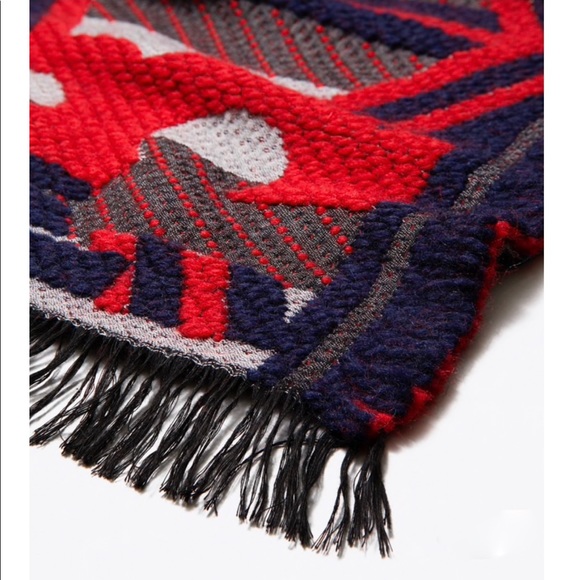 NWT Tory Burch Maverick Whipstitch scarf - Picture 3 of 9